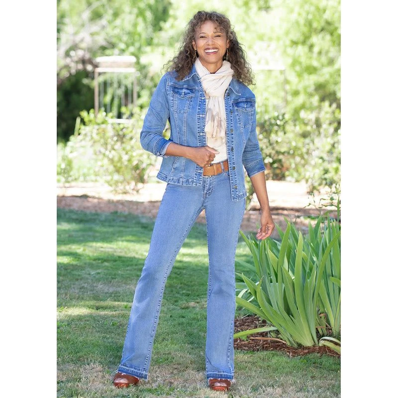 EQL Women's In Motion Jean Jacket - Light Wash EQL Women's In Motion Jean Jacket - Light Wash -Ovation Store 580171 800 800