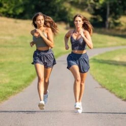 Shires Aubrion Women's Activate Shorts - Navy -Ovation Store 622887 800 800