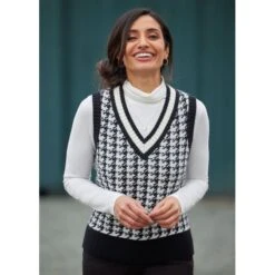 EQL Women's Houndstooth Sweater Vest - Black/Soft White -Ovation Store 694436 800 800